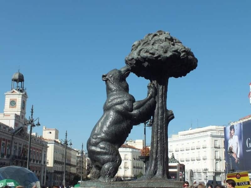 The bear and el Madroño in Plaza del Sol