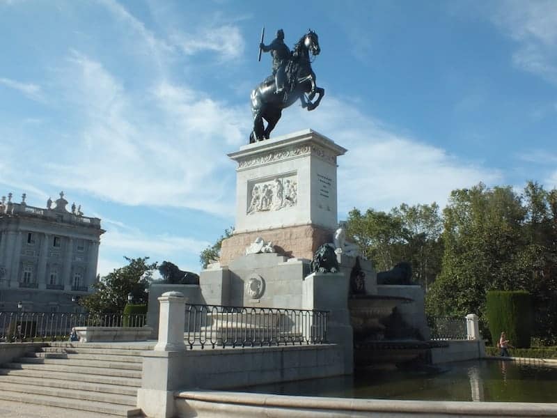 Estatua de Felipe IV