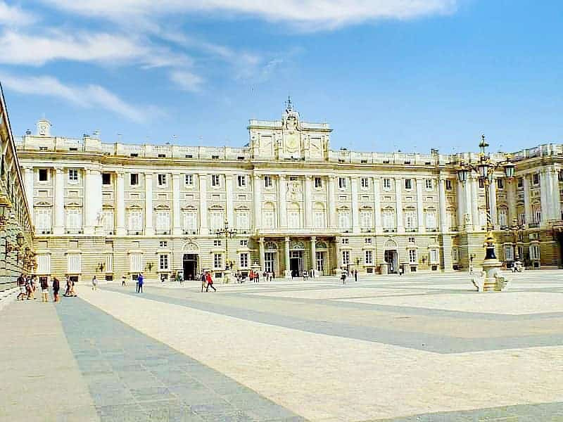 Palacio Real de Madrid patio principal