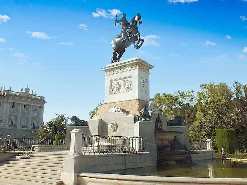 Plaza de Oriente